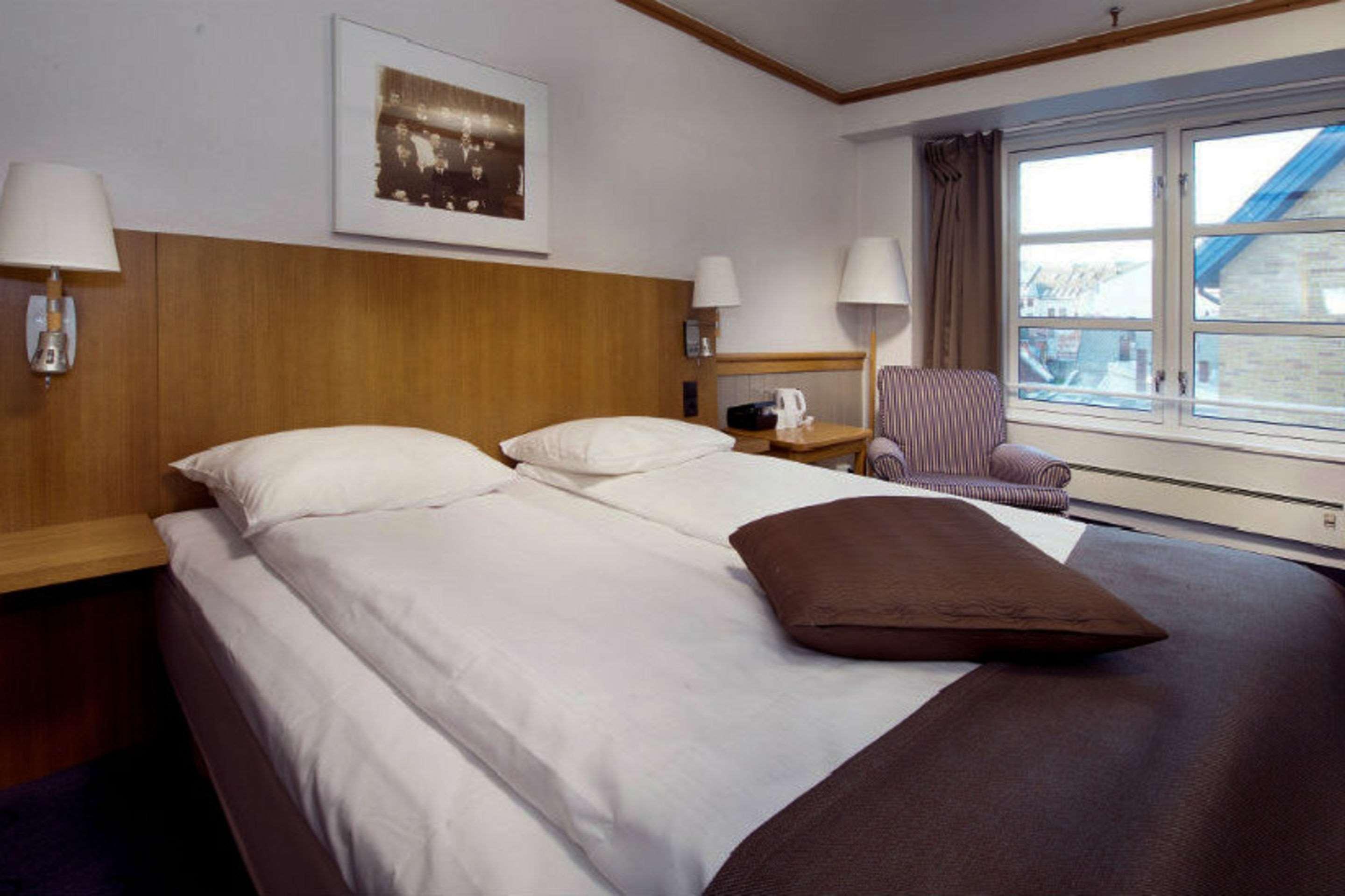 With Hotel Tromso